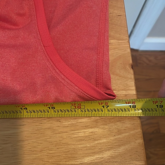 Tek Gear/Reebok Ladies Size Medium Sleeveless Tanks-EUC - Picture 13 of 16